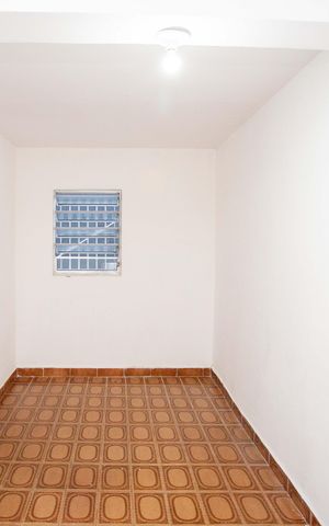 Casa para alugar com 65m², 2 quartos e sem vagaQuarto 1