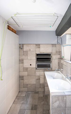 Casa para alugar com 65m², 2 quartos e sem vagaÁrea de Serviço