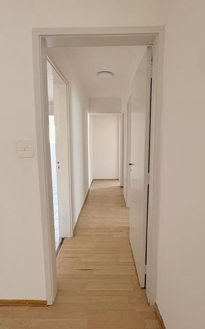 Apartamento à venda com 88m², 2 quartos e 1 vaga Apartamento à venda com 88m², 2 quartos e 1 vagaCorredor