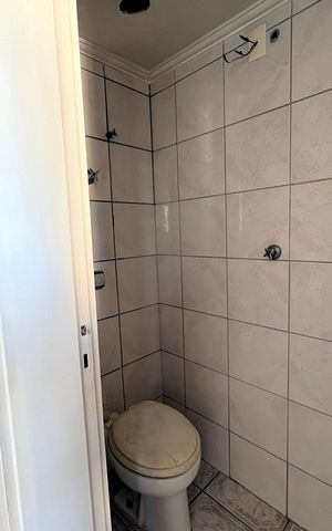 Apartamento à venda com 88m², 2 quartos e 1 vaga Apartamento à venda com 88m², 2 quartos e 1 vagaBanheiro serviço