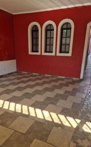 Casa à venda com 200m², 4 quartos e 2 vagasÁrea externa