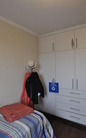 Apartamento à venda com 75m², 2 quartos e 1 vagaQuarto 2