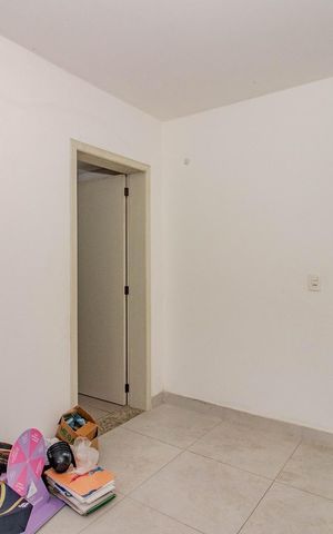 Casa à venda com 300m², 4 quartos e 3 vagas Casa à venda com 300m², 4 quartos e 3 vagasQuarto