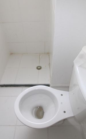 Apartamento para alugar com 41m², 2 quartos e sem vagaBanheiro