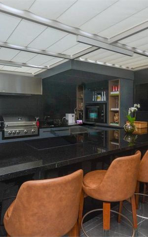 Apartamento à venda com 305m², 3 quartos e 3 vagas
