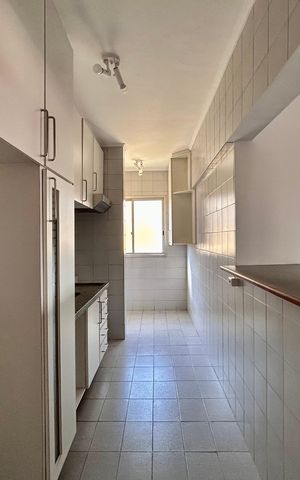 Apartamento para alugar com 55m², 2 quartos e 1 vaga Apartamento para alugar com 55m², 2 quartos e 1 vagaCozinha