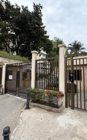 Apartamento à venda com 107m², 3 quartos e 2 vagas Apartamento à venda com 107m², 3 quartos e 2 vagasFachada