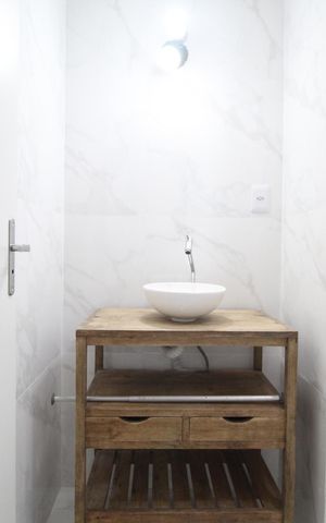 Apartamento para alugar com 46m², 1 quarto e sem vagaBanheiro