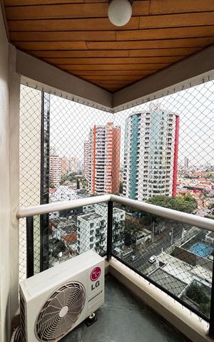 Apartamento para alugar com 320m², 4 quartos e 4 vagas Apartamento para alugar com 320m², 4 quartos e 4 vagasSuite 1 Varanda