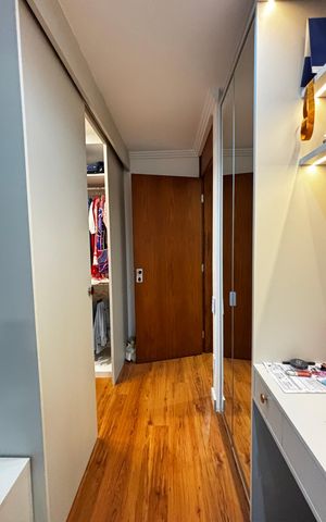 Apartamento para alugar com 320m², 4 quartos e 4 vagas Apartamento para alugar com 320m², 4 quartos e 4 vagasSuíte 3
