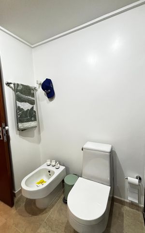 Apartamento para alugar com 320m², 4 quartos e 4 vagas Apartamento para alugar com 320m², 4 quartos e 4 vagasBanheiro da Suíte 1