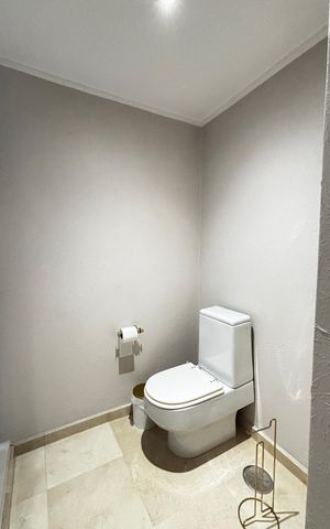 Apartamento para alugar com 320m², 4 quartos e 4 vagas Apartamento para alugar com 320m², 4 quartos e 4 vagasLavabo