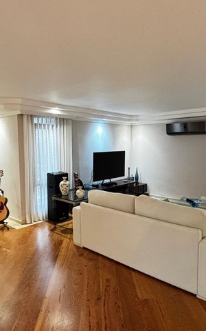 Apartamento para alugar com 320m², 4 quartos e 4 vagas Apartamento para alugar com 320m², 4 quartos e 4 vagasSala - Sala de Jantar