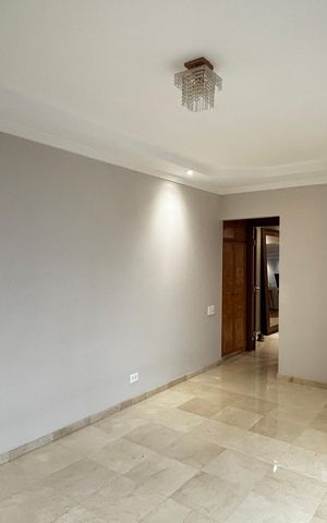 Apartamento para alugar com 320m², 4 quartos e 4 vagas Apartamento para alugar com 320m², 4 quartos e 4 vagasSala de Tv
