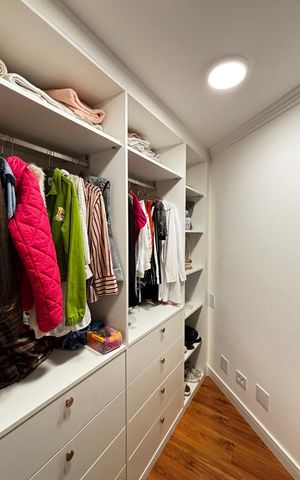 Apartamento para alugar com 320m², 4 quartos e 4 vagas Apartamento para alugar com 320m², 4 quartos e 4 vagasSuíte 3 Closet
