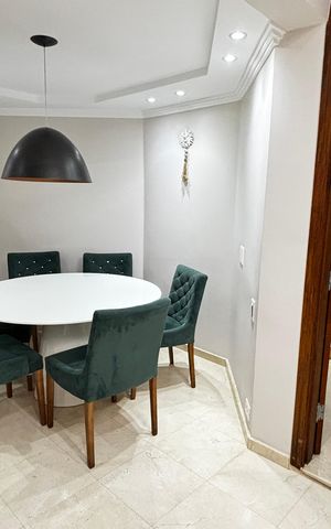 Apartamento para alugar com 320m², 4 quartos e 4 vagas Apartamento para alugar com 320m², 4 quartos e 4 vagasCozinha