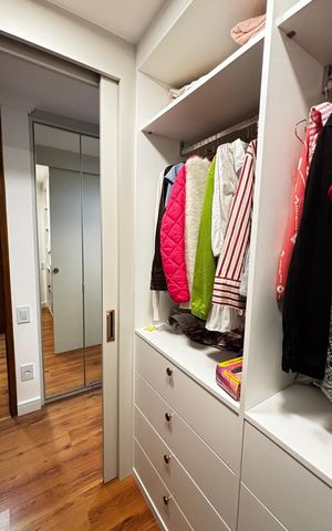 Apartamento para alugar com 320m², 4 quartos e 4 vagas Apartamento para alugar com 320m², 4 quartos e 4 vagasSuíte 3 Closet