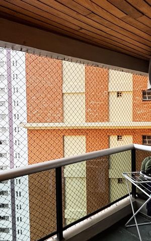 Apartamento para alugar com 320m², 4 quartos e 4 vagas Apartamento para alugar com 320m², 4 quartos e 4 vagasVaranda da Suíte 2
