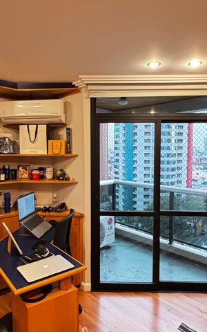 Apartamento para alugar com 320m², 4 quartos e 4 vagas Apartamento para alugar com 320m², 4 quartos e 4 vagasSuite 1