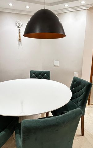 Apartamento para alugar com 320m², 4 quartos e 4 vagas Apartamento para alugar com 320m², 4 quartos e 4 vagasCozinha