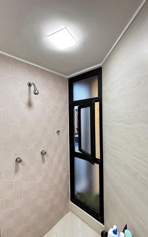 Apartamento para alugar com 320m², 4 quartos e 4 vagas Apartamento para alugar com 320m², 4 quartos e 4 vagasBanheiro da Suíte 3