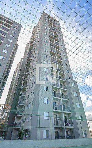 Apartamento para alugar com 51m², 2 quartos e 1 vaga Apartamento para alugar com 51m², 2 quartos e 1 vagaFachada