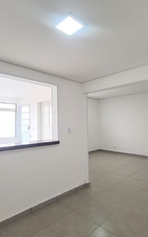 Casa à venda com 102m², 1 quarto e 6 vagas Casa à venda com 102m², 1 quarto e 6 vagasSala de Jantar