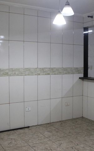 Casa para alugar com 190m², 3 quartos e 2 vagasCozinha 