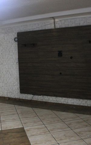 Casa para alugar com 190m², 3 quartos e 2 vagasSala 