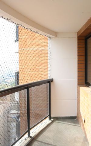 Apartamento para alugar com 126m², 3 quartos e 3 vagasVaranda
