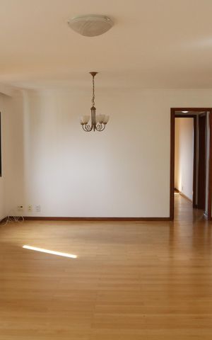 Apartamento para alugar com 126m², 3 quartos e 3 vagasSala