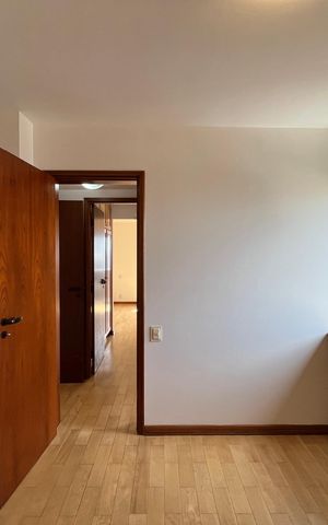 Apartamento para alugar com 126m², 3 quartos e 3 vagas Apartamento para alugar com 126m², 3 quartos e 3 vagasQuarto 2