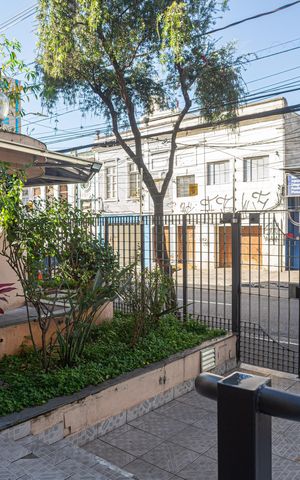 Apartamento à venda com 37m², 1 quarto e 1 vaga Apartamento à venda com 37m², 1 quarto e 1 vagaÁrea comum - Entrada do Edifício e Portaria