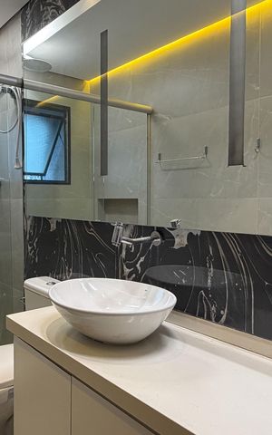 Apartamento para alugar com 164m², 3 quartos e 2 vagas Apartamento para alugar com 164m², 3 quartos e 2 vagasBanheiro da Suíte 2