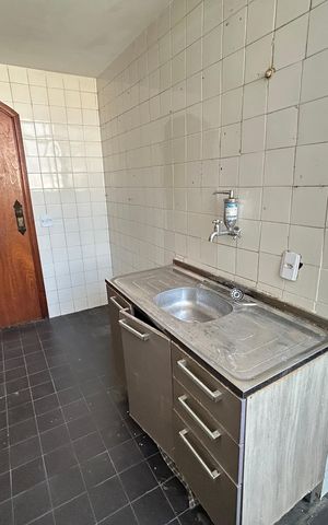Apartamento à venda com 59m², 2 quartos e 1 vagaCozinha
