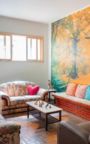 Casa à venda com 350m², 7 quartos e 5 vagas Casa à venda com 350m², 7 quartos e 5 vagasSala