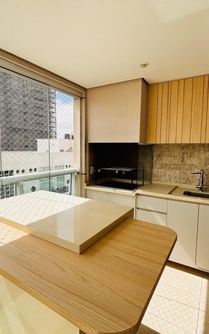 Apartamento à venda com 243m², 4 quartos e 3 vagas Apartamento à venda com 243m², 4 quartos e 3 vagasChurrasqueira