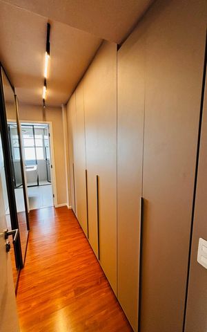 Apartamento à venda com 243m², 4 quartos e 3 vagas Apartamento à venda com 243m², 4 quartos e 3 vagasSuíte 1