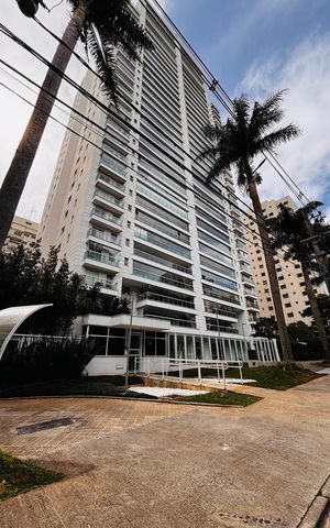 Apartamento à venda com 243m², 4 quartos e 3 vagas Apartamento à venda com 243m², 4 quartos e 3 vagasFachada