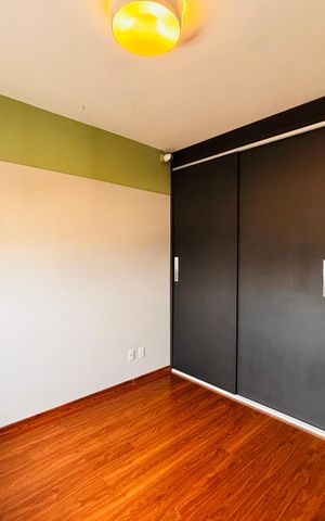 Apartamento à venda com 243m², 4 quartos e 3 vagas Apartamento à venda com 243m², 4 quartos e 3 vagasSuíte 2