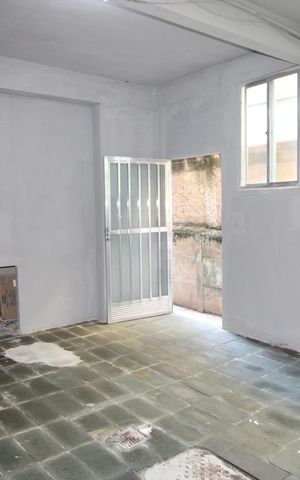 Casa para alugar com 75m², 2 quartos e sem vagaVaranda