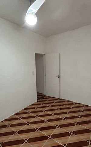 Casa para alugar com 75m², 2 quartos e sem vagaQuarto 1