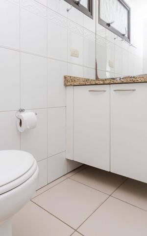 Apartamento para alugar com 85m², 3 quartos e 2 vagas Apartamento para alugar com 85m², 3 quartos e 2 vagasBanheiro