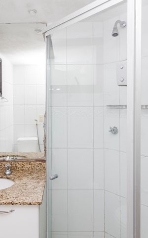 Apartamento para alugar com 85m², 3 quartos e 2 vagas Apartamento para alugar com 85m², 3 quartos e 2 vagasBanheiro