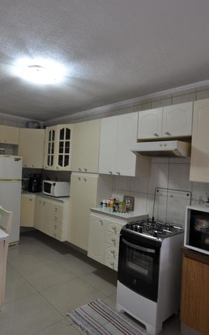 Casa à venda com 101m², 2 quartos e 1 vagaCozinha