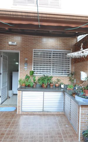 Casa à venda com 101m², 2 quartos e 1 vagaÁrea Gourmet