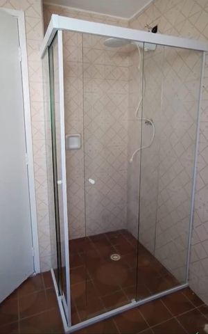 Casa à venda com 155m², 4 quartos e 3 vagas Casa à venda com 155m², 4 quartos e 3 vagasBanheiro