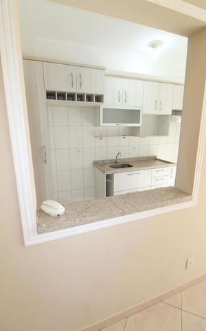 Apartamento para alugar com 67m², 2 quartos e 2 vagasCozinha
