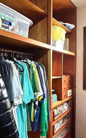 Casa para alugar com 183m², 3 quartos e 4 vagasCloset da suíte