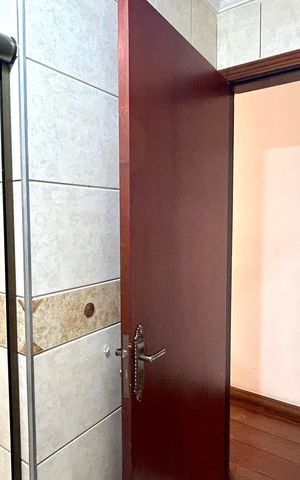 Casa para alugar com 183m², 3 quartos e 4 vagasBanheiro 1
